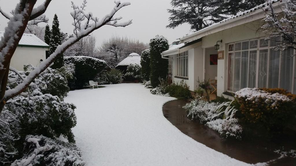 Rosewood Corner, Clarens Bed & Breakfast Exterior foto