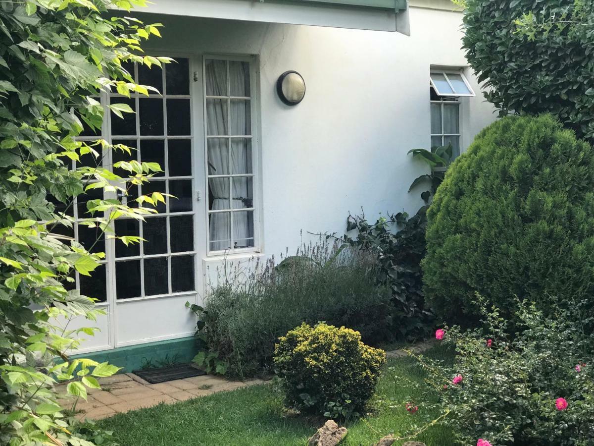 Rosewood Corner, Clarens Bed & Breakfast Exterior foto